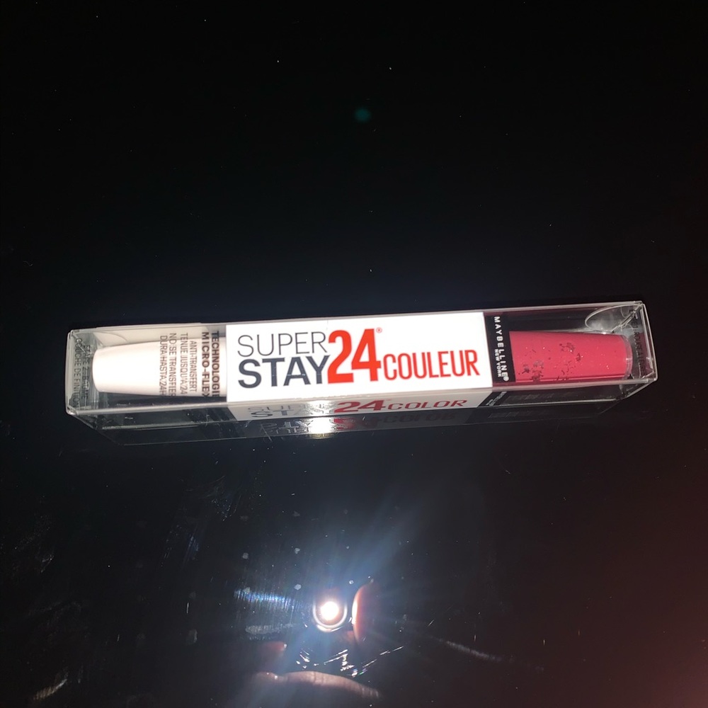Maybelline super stay 24 hour color